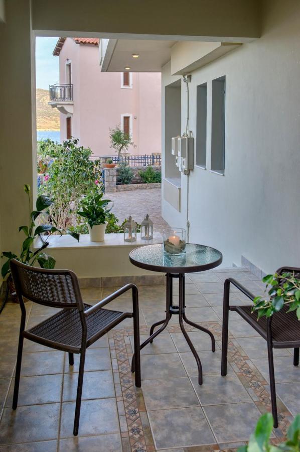 Seasight Living Apartment Plitra Bagian luar foto
